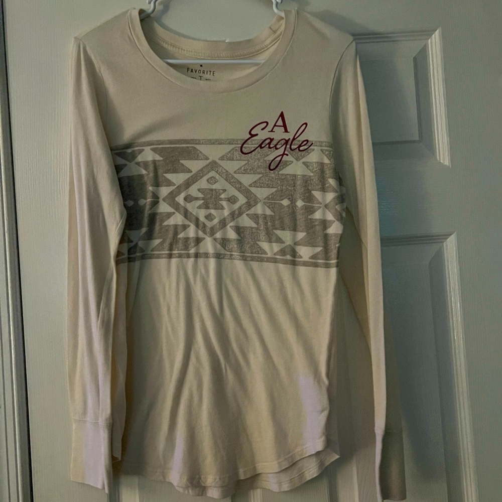American eagle long sleeve shirt